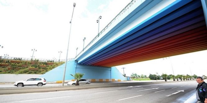 Samsun’da köprüler gökkuşağı gibi
