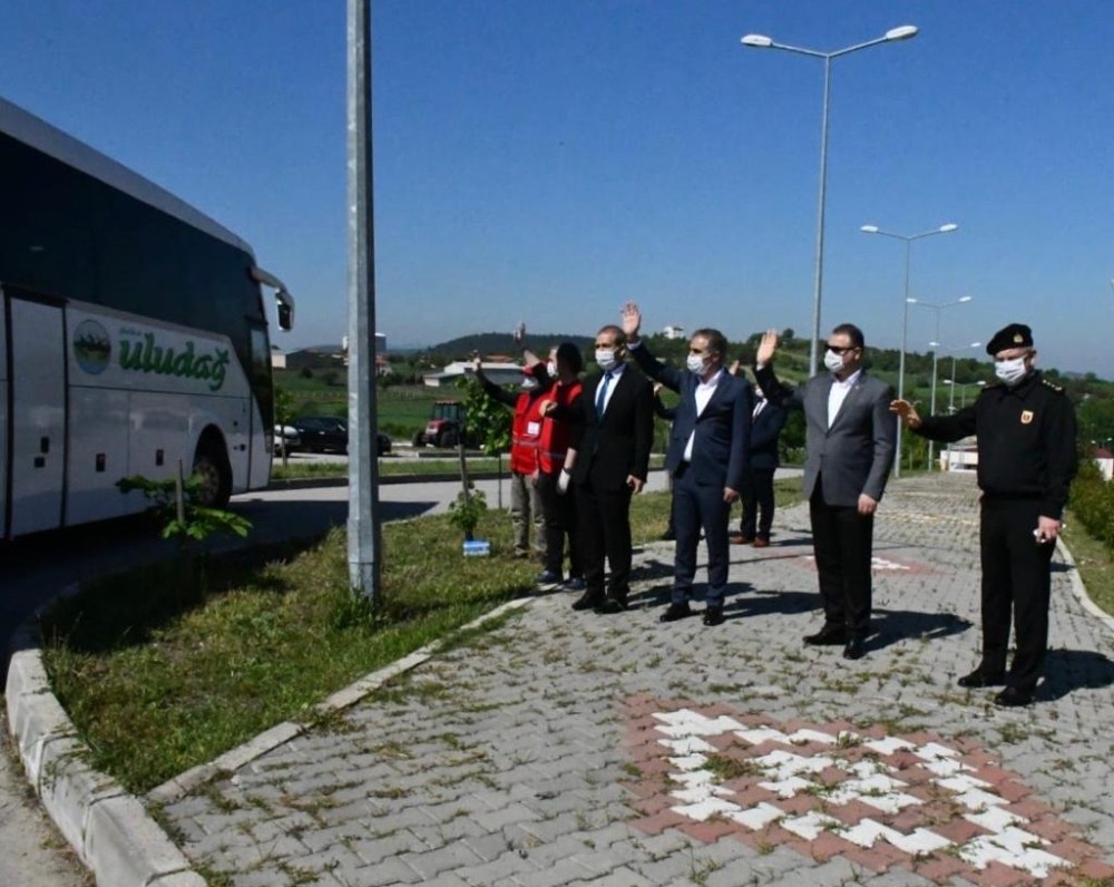 14 günlük karantina süreçlerini tamamlayanlar memleketlerine yolcu edildi 