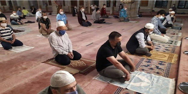 14 Mayıs Cuma namazı serbest mi? Bugün cuma namazı kılınacak mı?