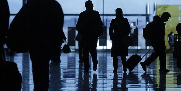 14 milyonu aşkın kişi seyahate çıktı