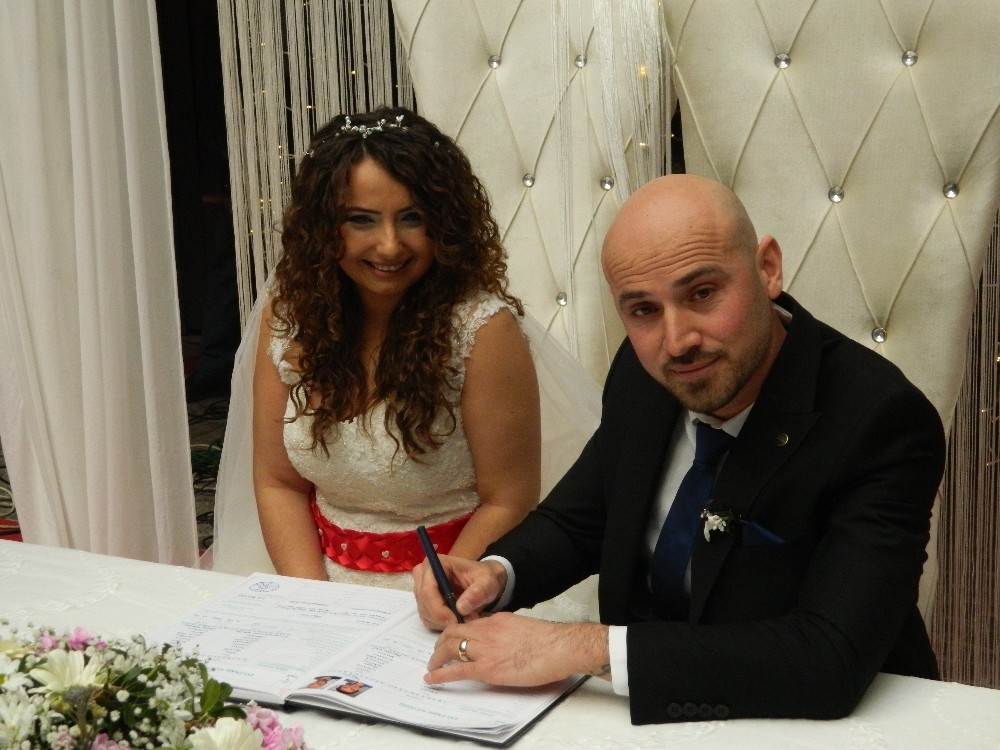 14 Şubat’ta dünya evine girdiler 