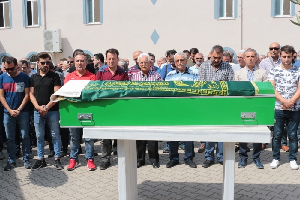 14 yaşındaki Demirhan toprağa verildi 