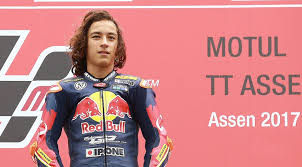 14 yaşındaki pilot fırtına gibi esti