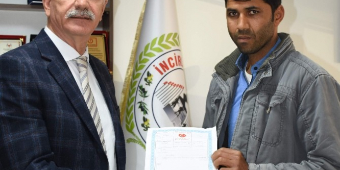 40 yıllık tapu sorununu Başkan Gürşat Kale çözdü