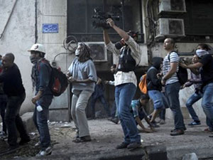 Kahire’de çatışmalar sürüyor