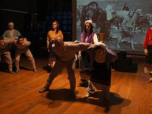 “Ana İstiklal Marşı’nı anlatsana bana”