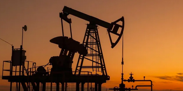 15 ayın dip seviyesi! Petrolda büyük düşüş.. Talep patladı!