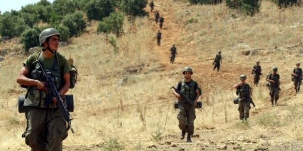 15 bin asker sınırda teyakkuzda!