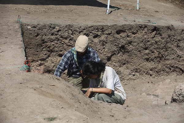 15 bine yakın buluntu ortaya çıktı! İkiztepe Höyüğü'nün gizemi