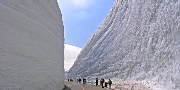 15 metre kar yağdı ama... - FOTO
