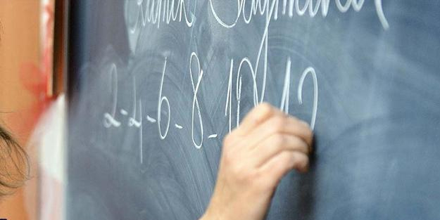 15 tatil ne zaman başlıyor? 15 tatil ne zaman bitiyor 2022 - 2023? Sömestr tatili kaç gün? Okulların tatile gireceği tarih