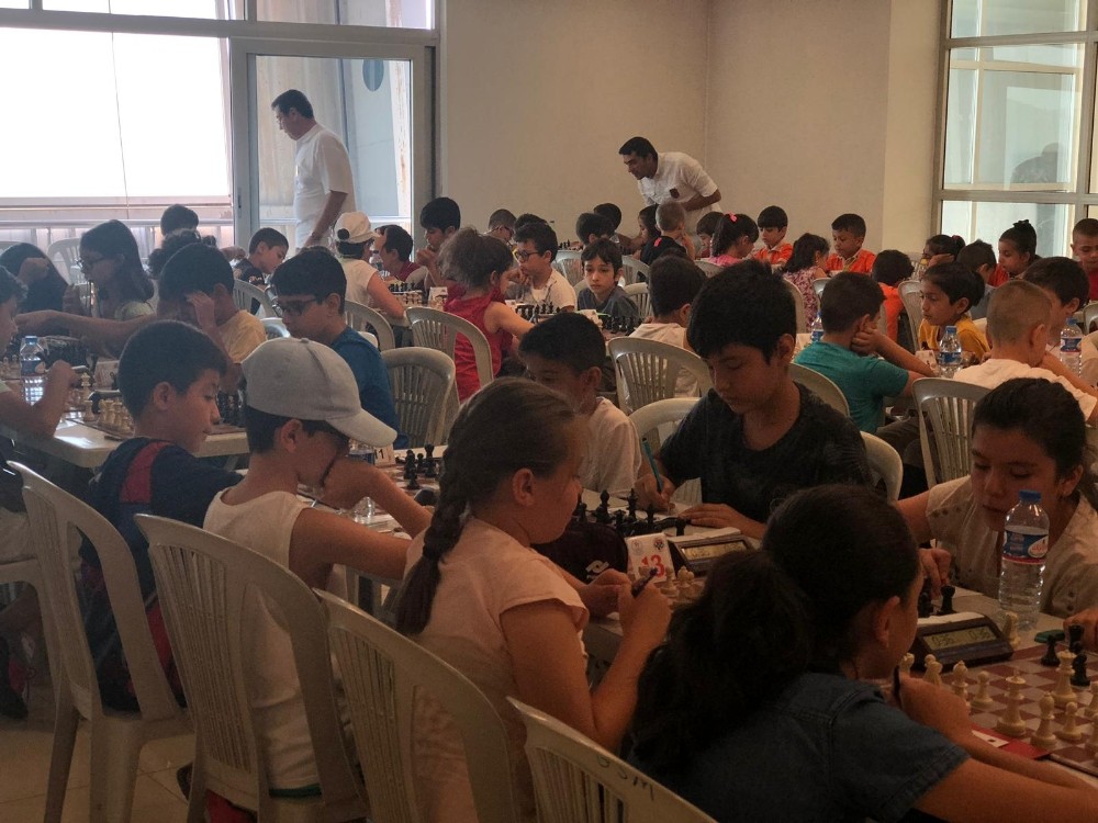 15 Temmuz Demokrasi Günü Satranç Turnuvası Başladı 