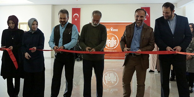 15 Temmuz, kaligrafiyle sergileniyor