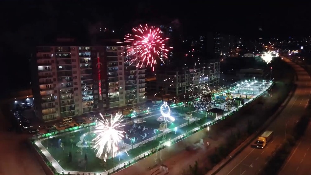 15 Temmuz Şehidi Aydın Çopur Parkı görkemli bir törenle açıldı 