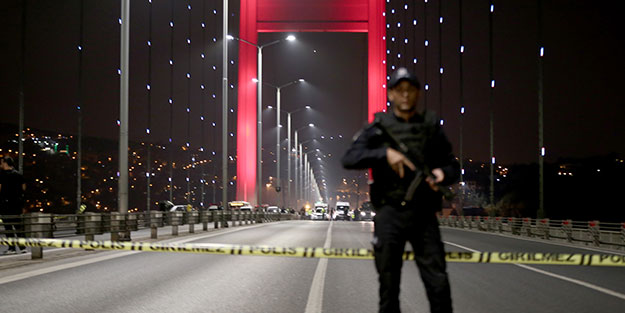 15 Temmuz Şehitler Köprüsü'nde olaylı gece!