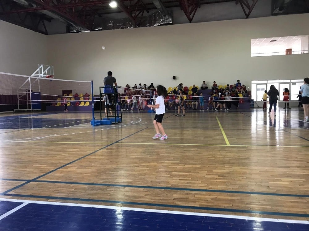 15 Temmuz Şehitlerini Anma Badminton Turnuvası Tamamlandı 