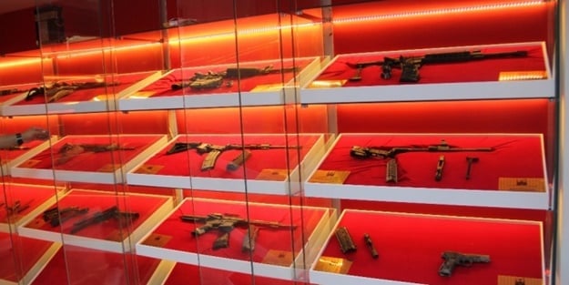 15 Temmuz şehitlerinin mühimmatları sergilendi