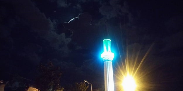 15 Temmuz'da minarelerin ışıkları sabaha kadar yanacak