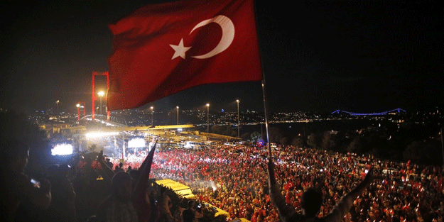 15 Temmuz’da nöbet var