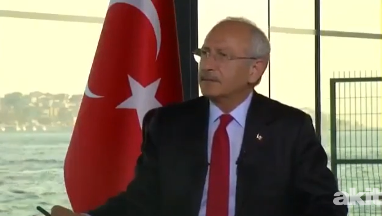 15 Temmuz'da tankları görünce kaçacak delik arayan Kılıçdaroğlu'nun pişkin sözleri yine gündem oldu