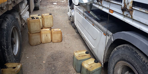 1.5 ton kaçak akaryakıt ele geçirildi! 3 kişi gözaltında