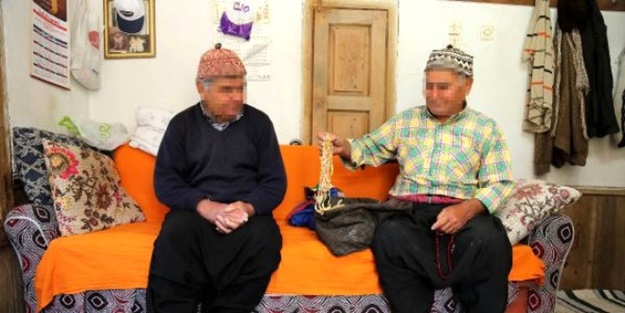 15 yaşına kadar kadın, sonrasında erkek gibi ...