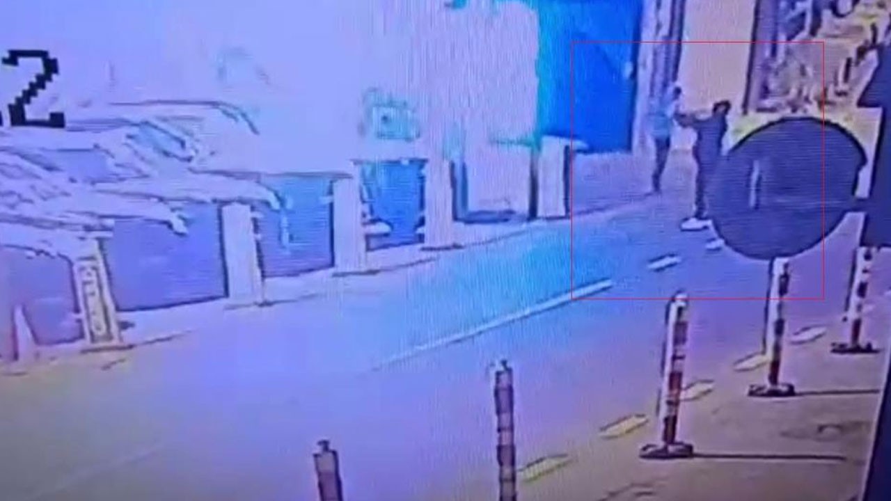 15 yaşında haraç almak için oto galeri kurşunladı