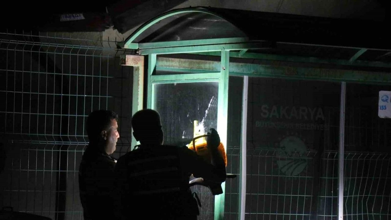 15 yaşındaki kıza laf atma iddiası, silahlı kavgaya dönüştü