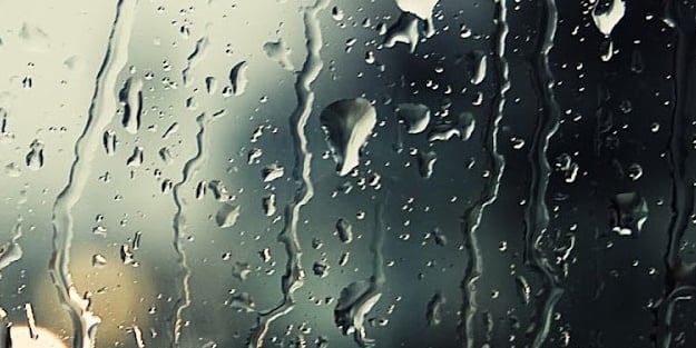 15 yerde toprak kayması! Rize'de şiddetli yağış