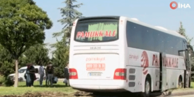 15 yolcusu olan otobüs kamyonetle çarpıştı