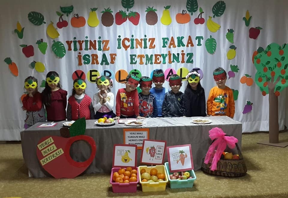 150 minik öğrenciye tam zamanlı Kur’an ve Değerler Eğitimi 