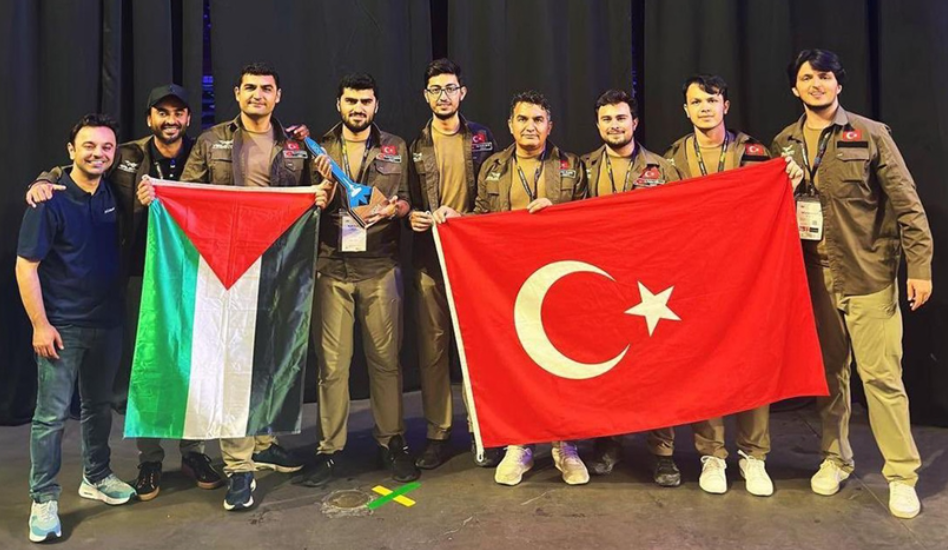 152 ekip arasından birinci oldular! Roket yarışmasının şampiyonu İTÜ Havacılık Takımı