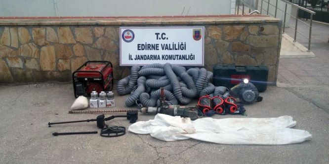 Mağarada kaçak kazıya jandarma engeli