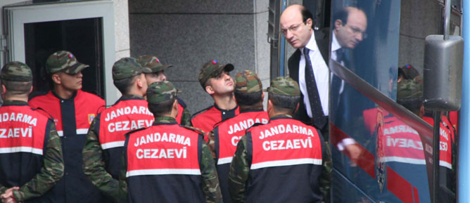 Uğramadığı tek dava kendi davası