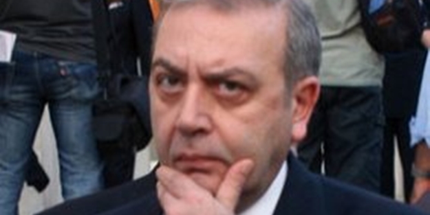 16 üye karar verdi, CHP’li bakanın oğlu itiraz etti!