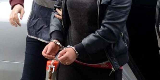 FETÖ’nün Mersin il ablası tutuklandı