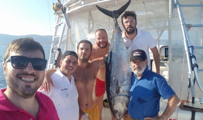 1.62 metrelik orkinos yakaladılar