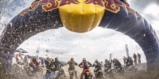 Adrenalin dolu Red Bull Sea To Sky’a 1 ay kaldı