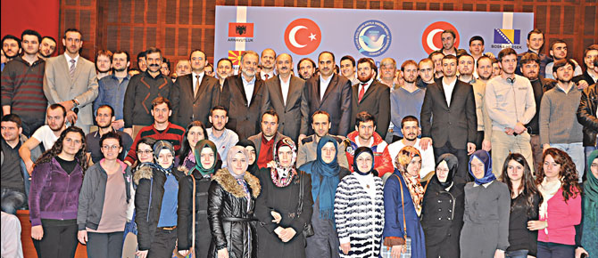 Batı, aileyi dinamitliyor