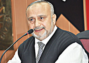 Bu ümmet 100 yıldır başsız