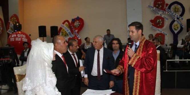 Kayyım atanan Bismil’de bir toplu nikah daha