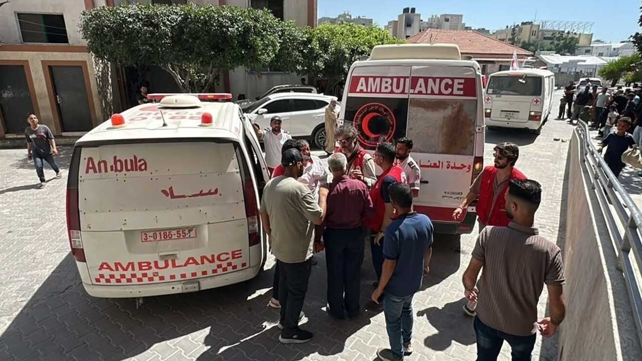 17 Filistinli daha özgürlüğüne kavuştu
