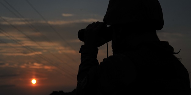 17 kişinin yasa dışı geçişi engellendi