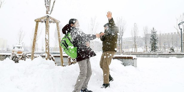 17 Şubat Çarşamba okullar tatil mi? Kar tatili olan iller...