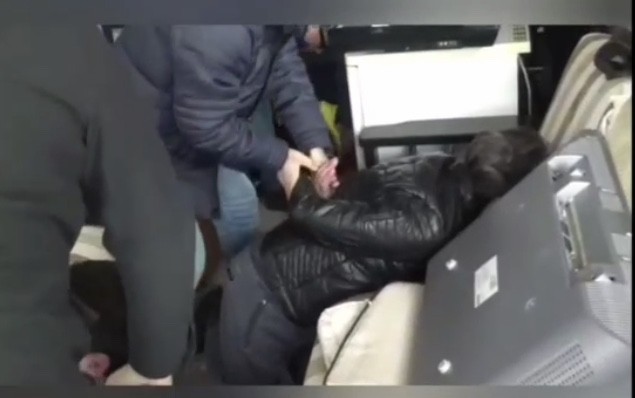 17 televizyon, 7 kombi ve 1 adet dizüstü bilgisayar çalan 7 şüpheli polis ekiplerince kıskıvrak yakalandı 