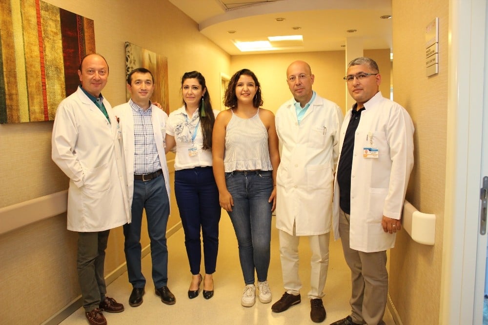 17 yıl yaşaması “imkansızdı”, o iyileşip sağlık neferi oldu 