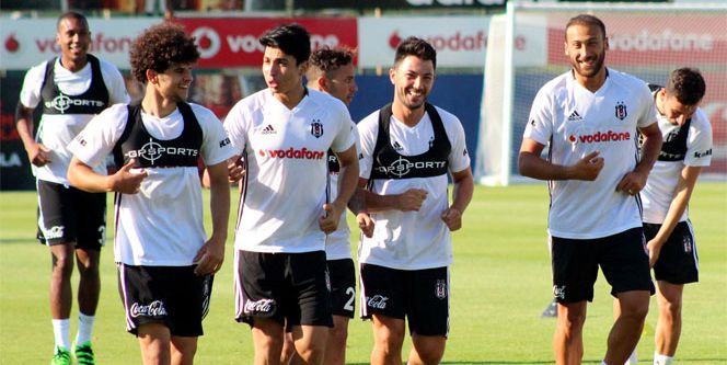 Beşiktaş, hazırlıklarını sürdürüyor
