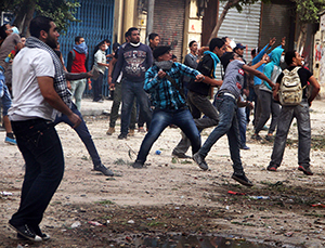 Sol ve laik gruplar Mursi’ye savaş açtı