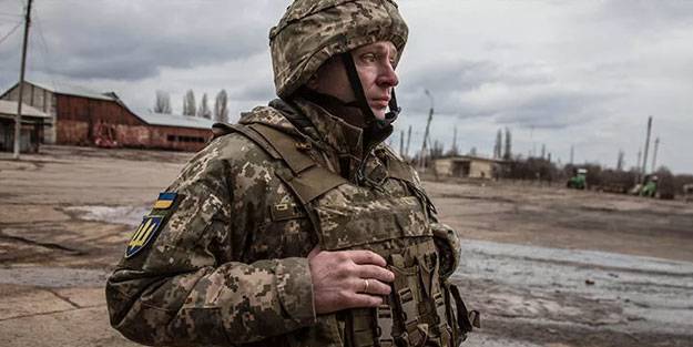 18-60 yaş arasındaki erkeklerin ülkeyi terk etmesi yasaklandı