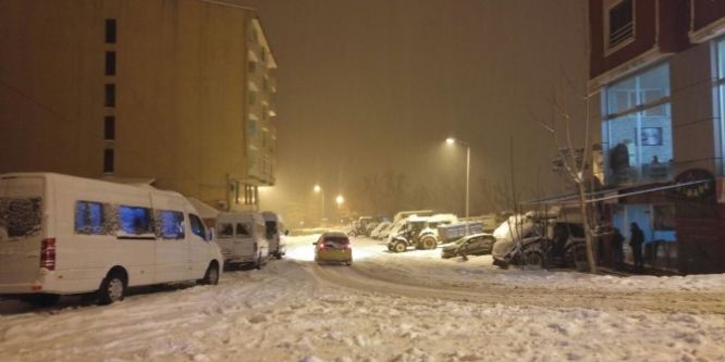Tunceli’de kar yağışı nedeniyle hamile ve engelli personel izinli sayılacak